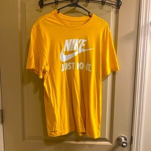 Nike just do it graphic t shirt. Size Large